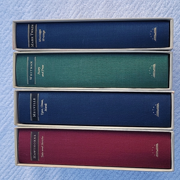 Set of 4 Hard Cover Classic Books!!! - Picture 12 of 12